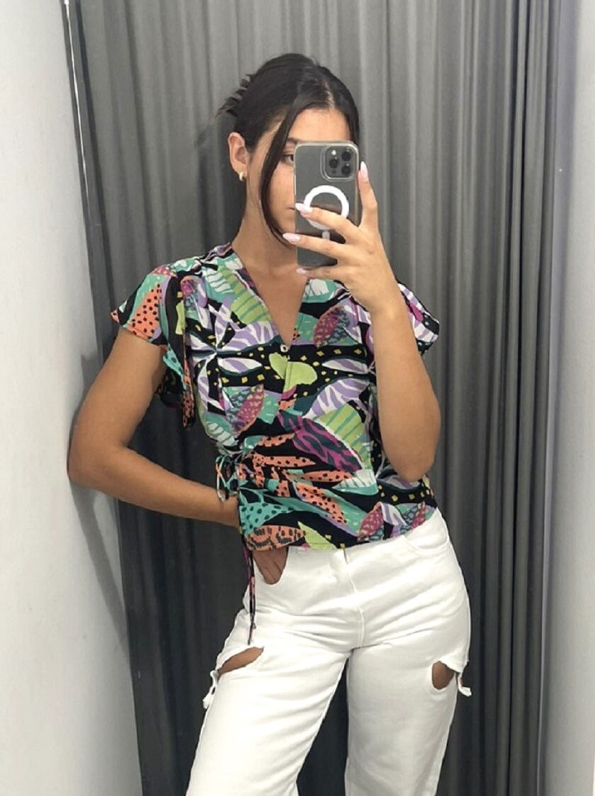 Mπλούζα georgette με βολάν lovbyhands.gr