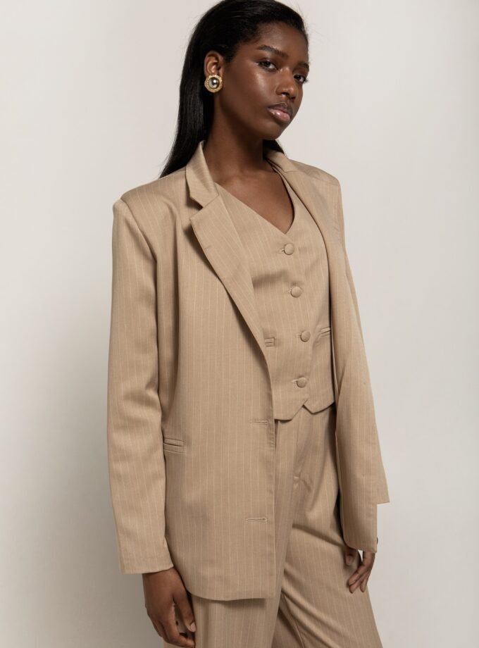 Lucia Blazer love.sinnefo.cloud