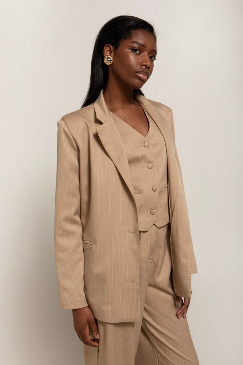 Lucia Blazer love.sinnefo.cloud
