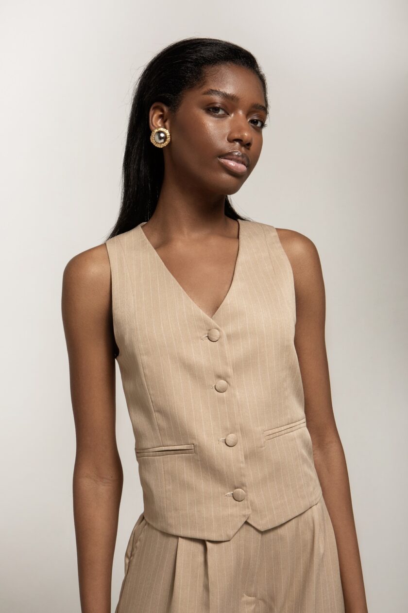 Lucia Vest love.sinnefo.cloud