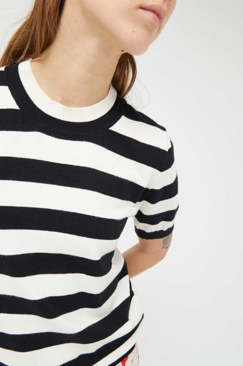 White & Black Stripes Jumper love.sinnefo.cloud