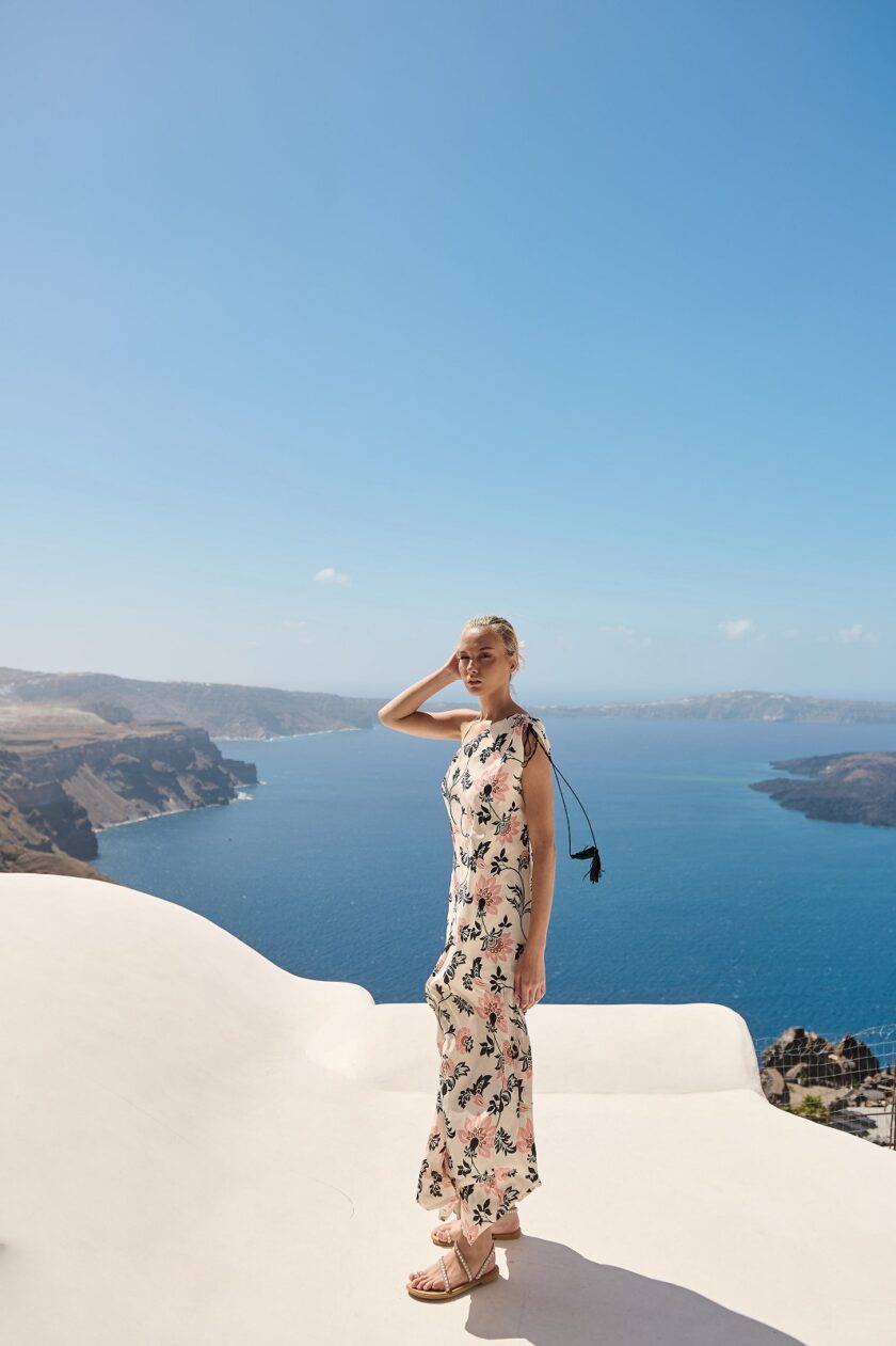 Εμπριμέ Φόρεμα με Έναν Ώμο love.sinnefo.cloud