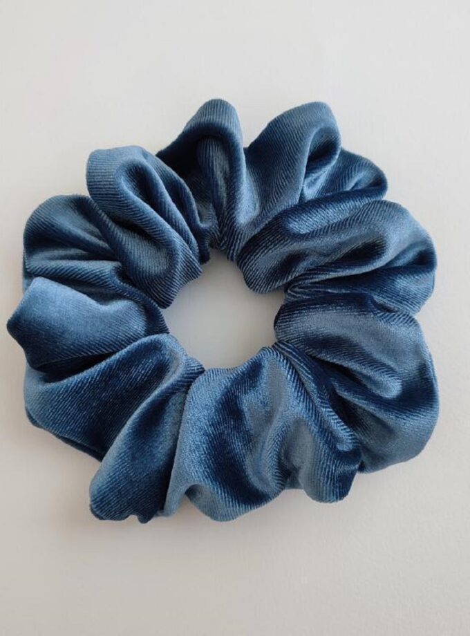 scrunchie love.sinnefo.cloud