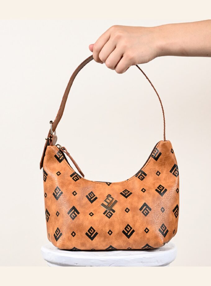 Venice Small Signature Bag love.sinnefo.cloud