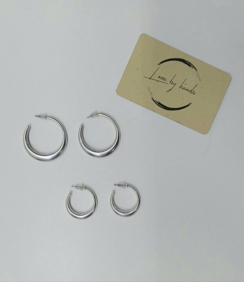 σκουλαρίκια Crazy silver hoops lovebyhands.gr