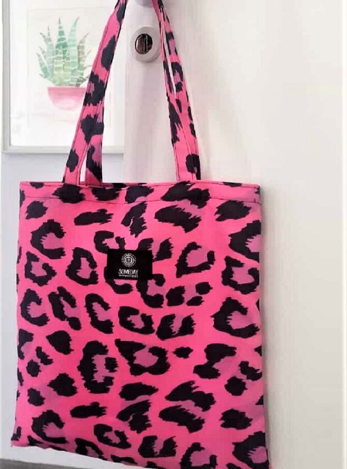 τσαντα pink Animal Tote Bag love.sinnefo.cloud