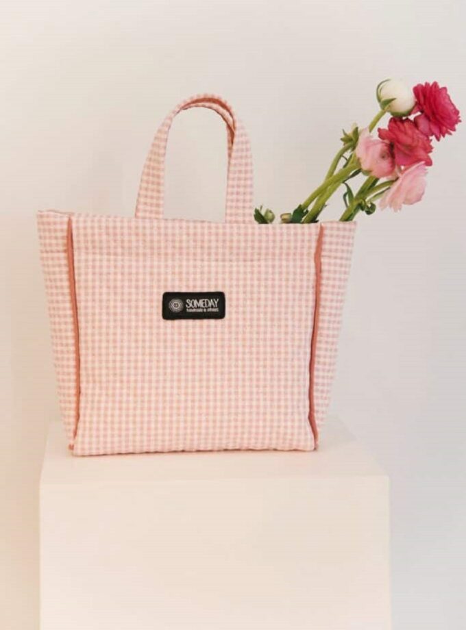 Beyond Pink Tote love.sinnefo.cloud