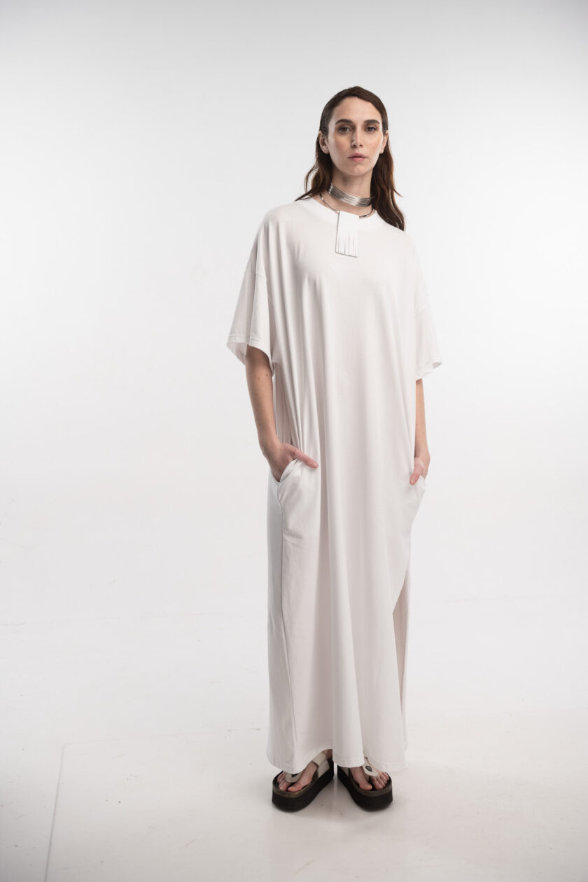 Tee Dress (White) love.sinnefo.cloud