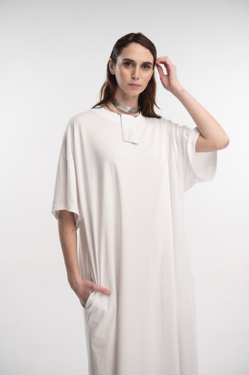 Tee Dress (White) love.sinnefo.cloud