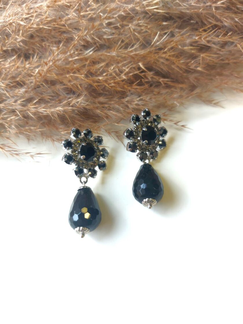 Black Margarets love.sinnefo.cloud