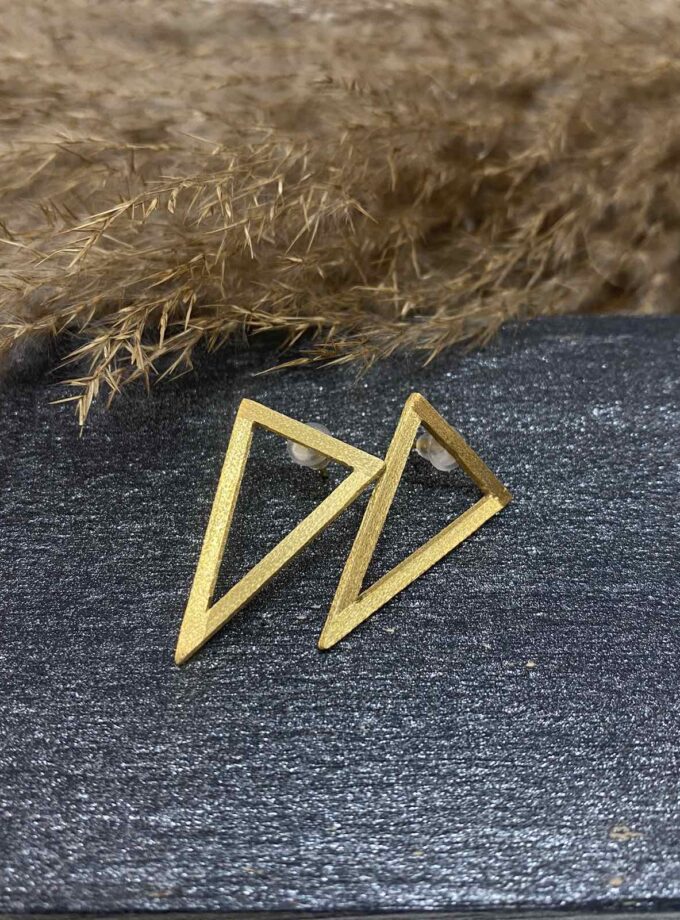 Triangle Earrings love.sinnefo.cloud