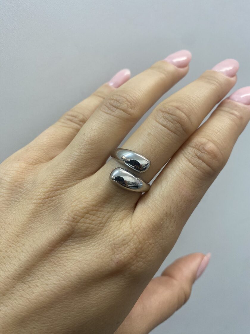 Fivi Rings love.sinnefo.cloud