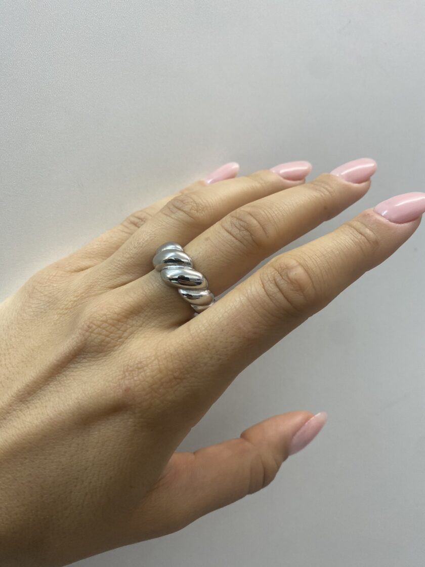 Ersi Rings Big love.sinnefo.cloud