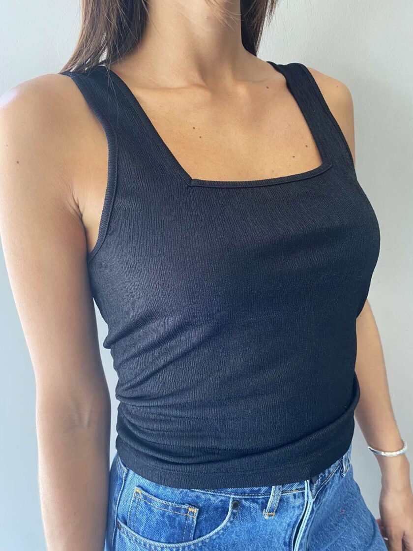Basic Tank Top (Black) love.sinnefo.cloud