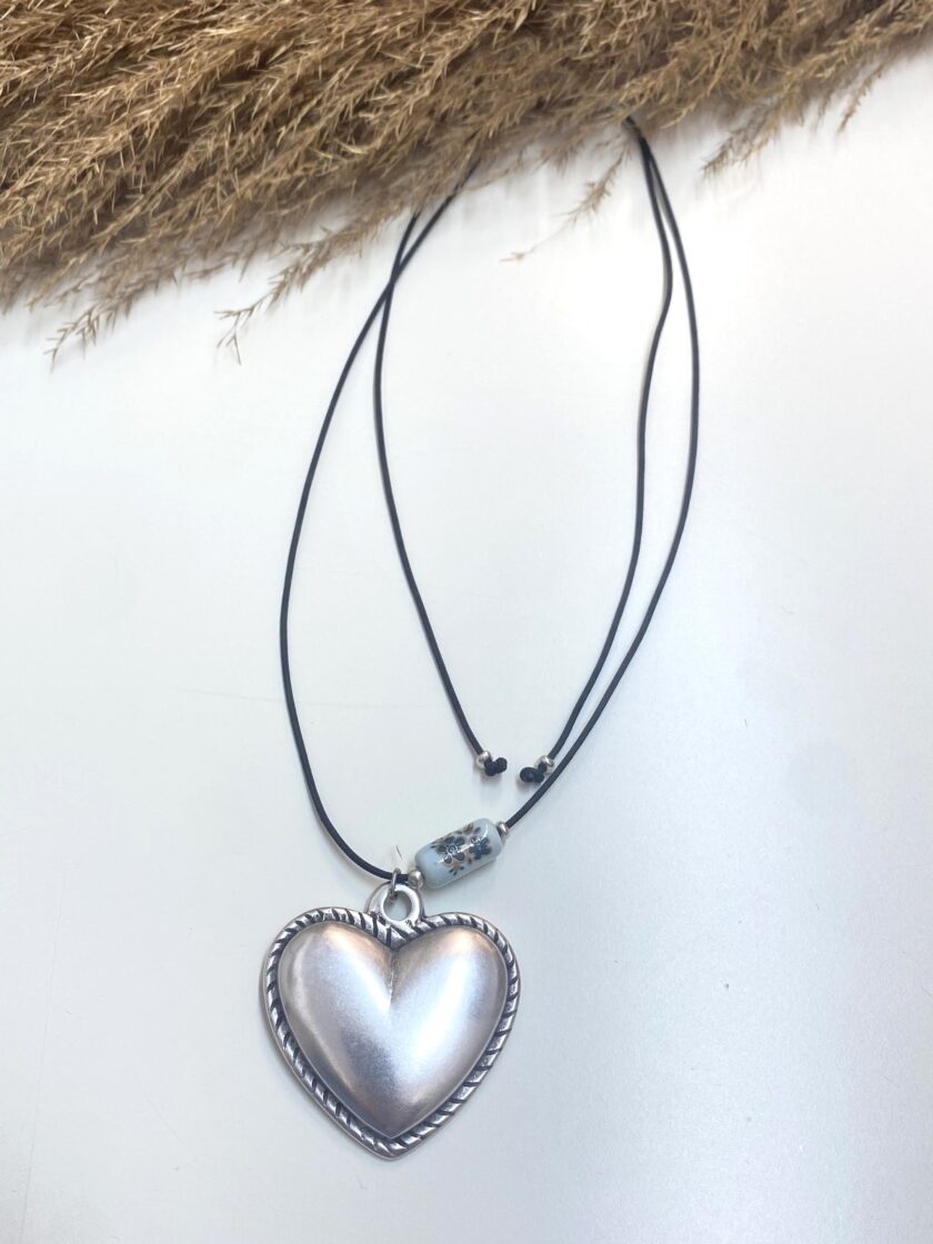 Granny's Heart Necklace love.sinnefo.cloud