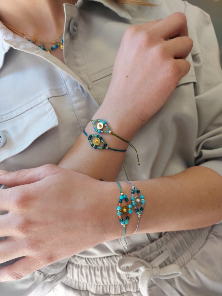 Crystal Eyes Bracelets love.sinnefo.cloud