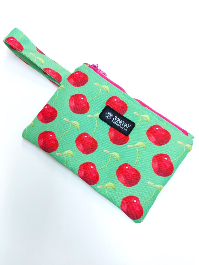 Cherries Small Necessaire love.sinnefo.cloud