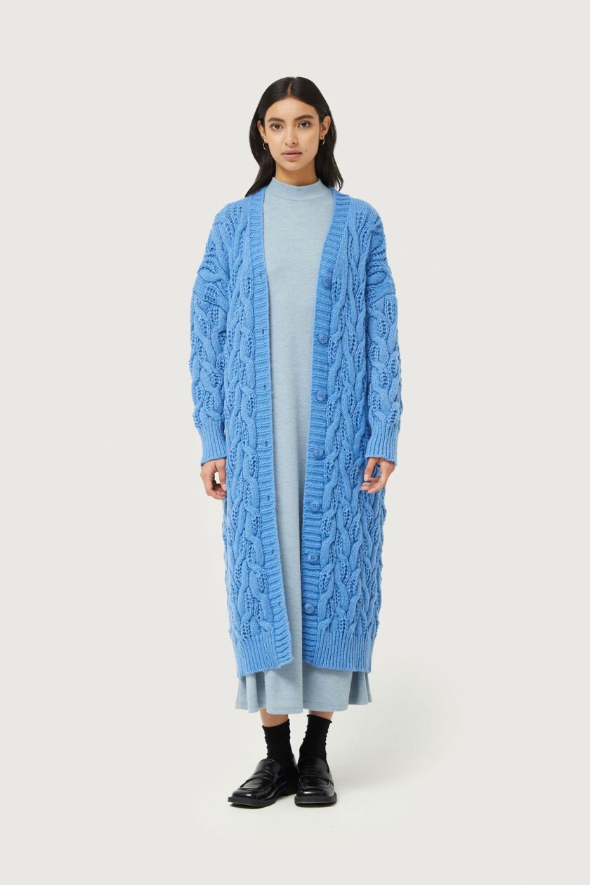 Long blue cable knit cardigan lovebyhands.gr