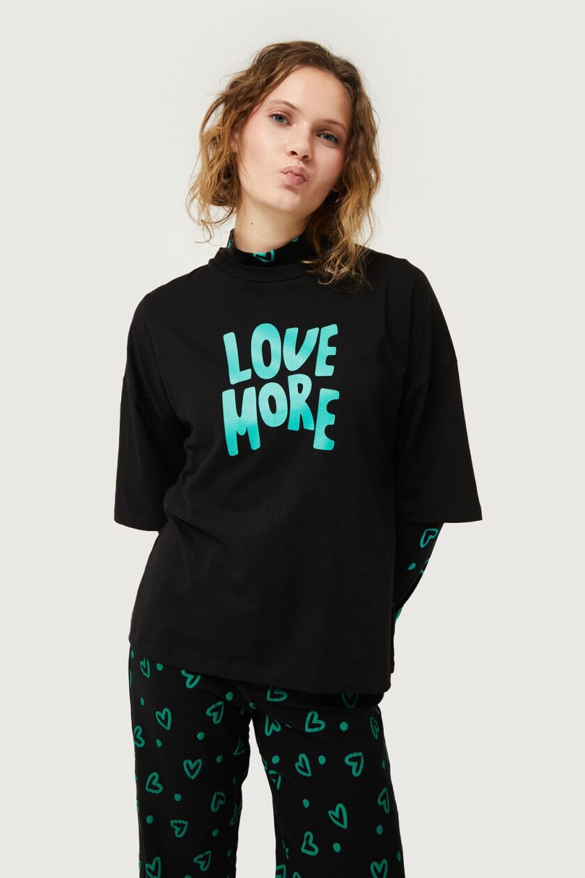 T-shirt with Love More print lovebyhands.gr