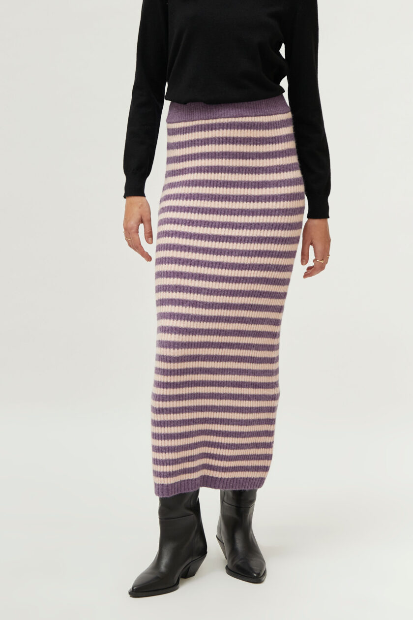 Long purple striped knit skirt lovebyhands.gr