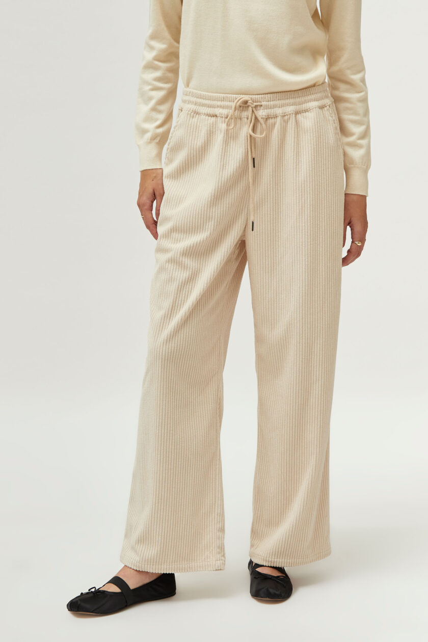 White elastic waist corduroy pants lovebyhands.gr