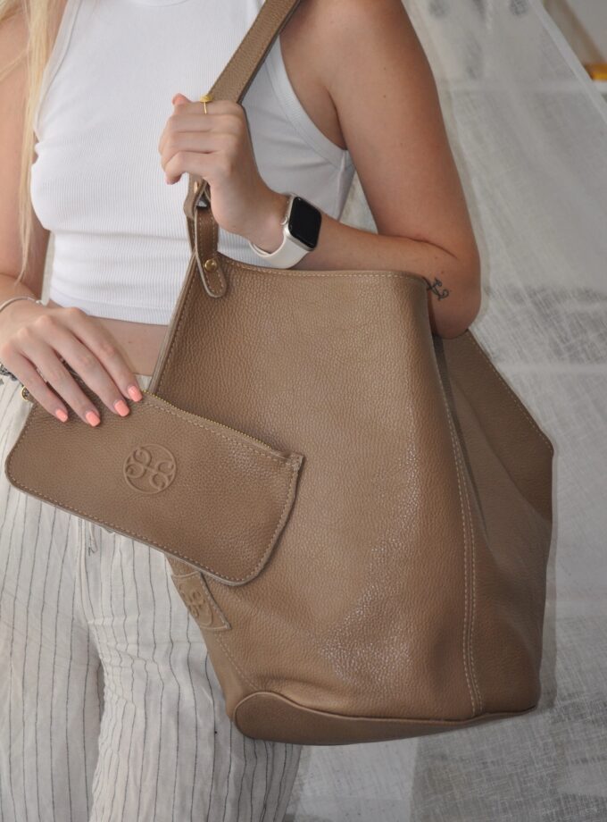 Helena Leather Shoulder Bag lovebyhands.gr