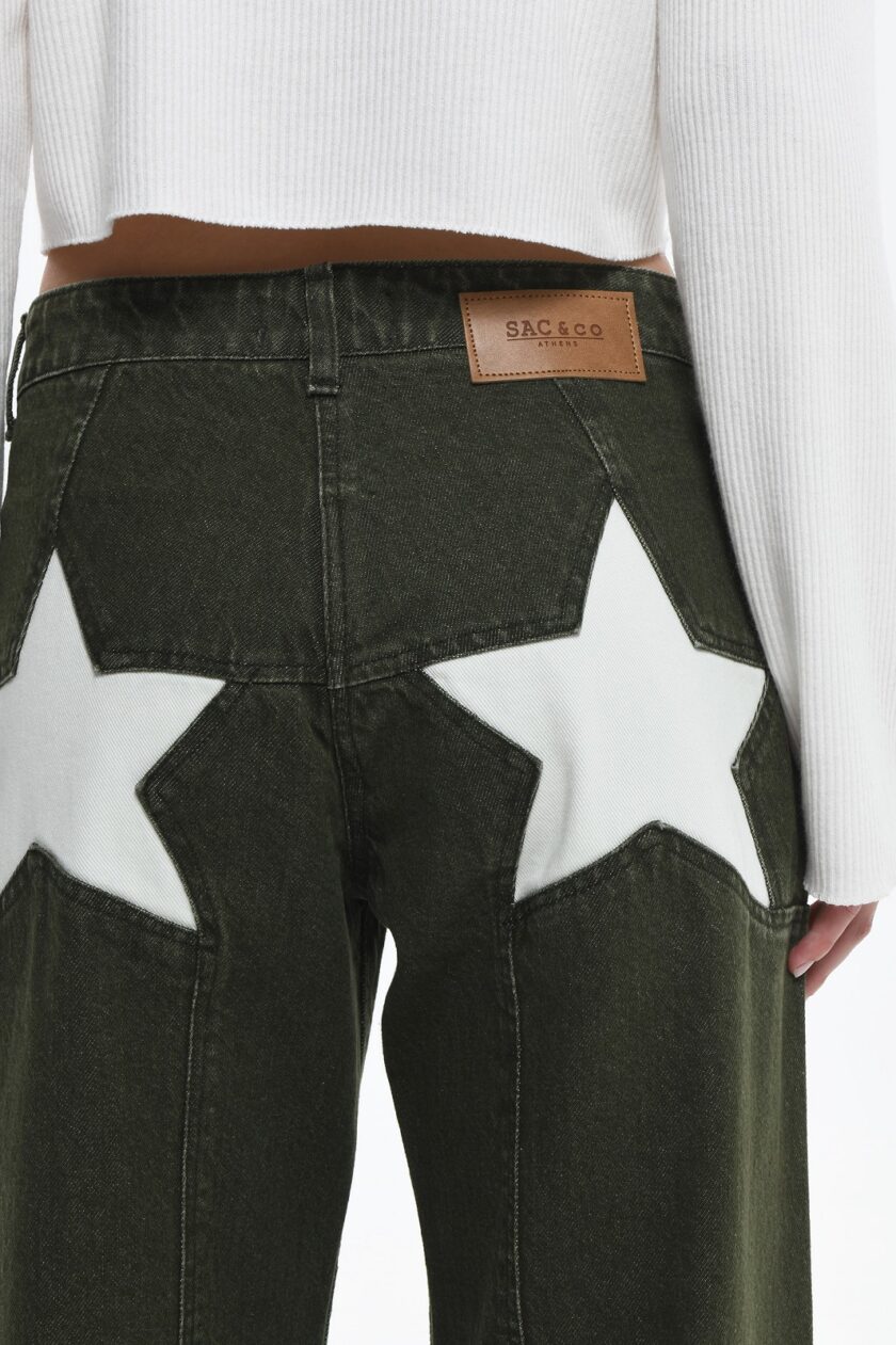 Stacie Stars lovebyhands.gr