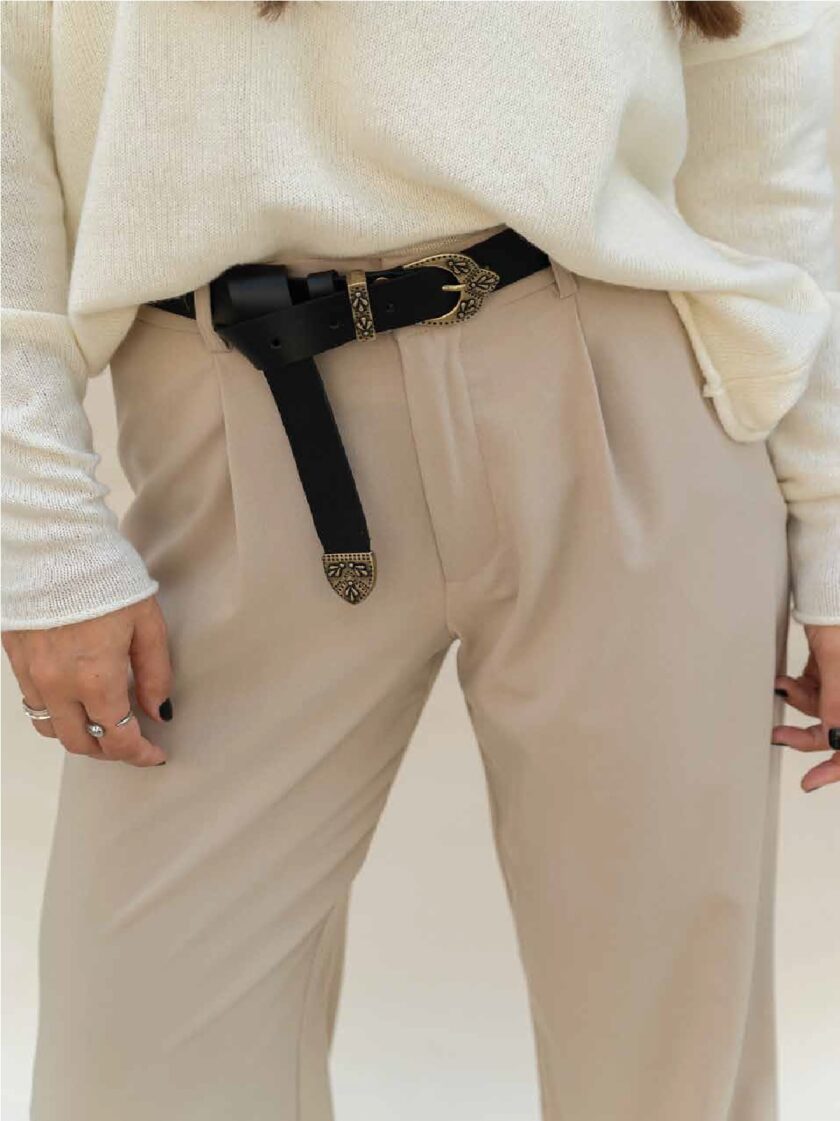 Annie Belt lovebyhands.gr