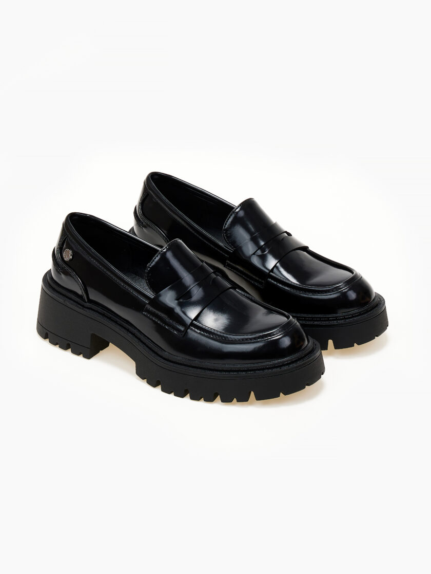 Shiny Loafers lovebyhands.gr