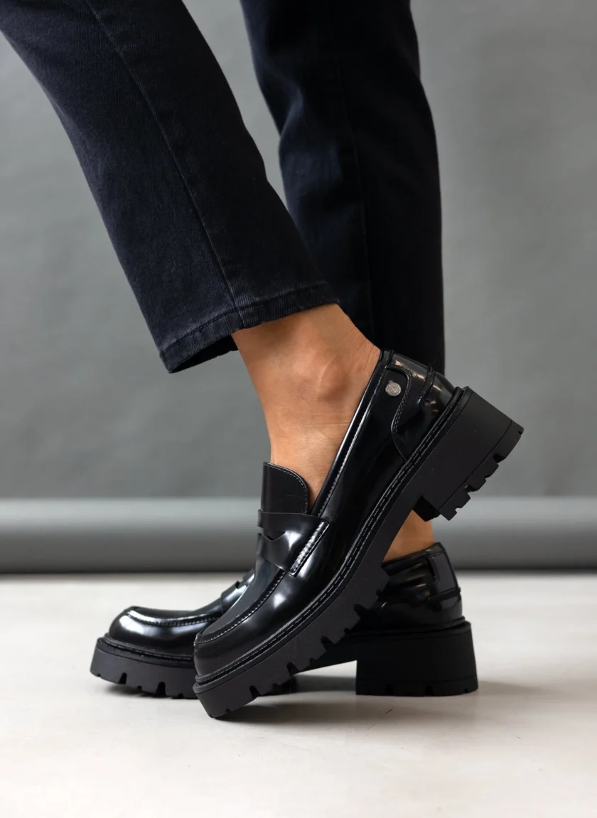 Shiny Loafers lovebyhands.gr