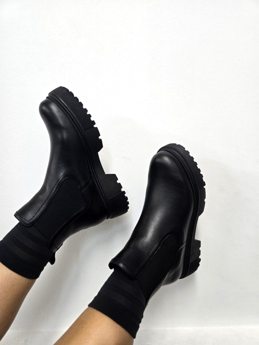 Violeta Boots lovebyhands.gr