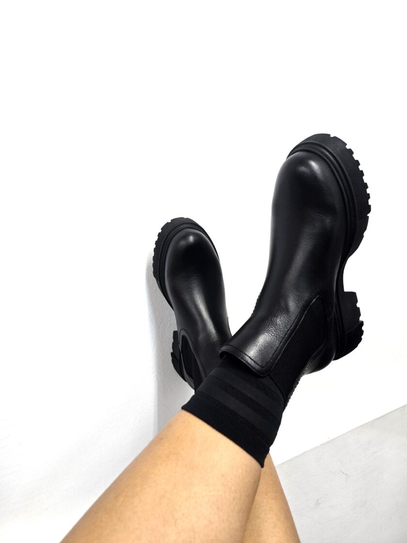 Violeta Boots lovebyhands.gr