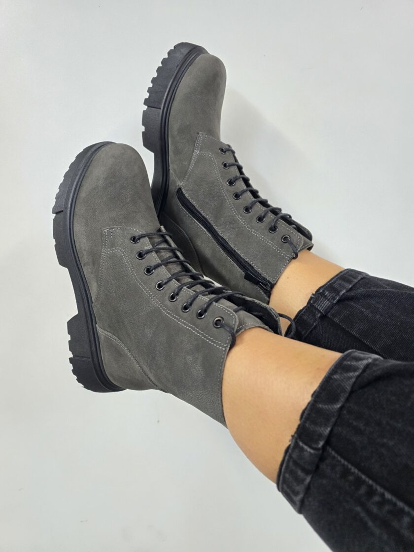 Dominiki Boots lovebyhands.gr