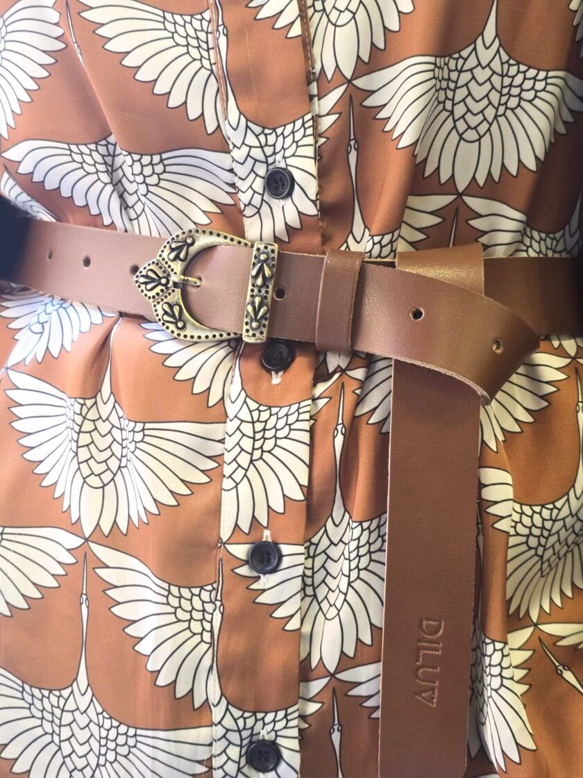 Annie Belt lovebyhands.gr