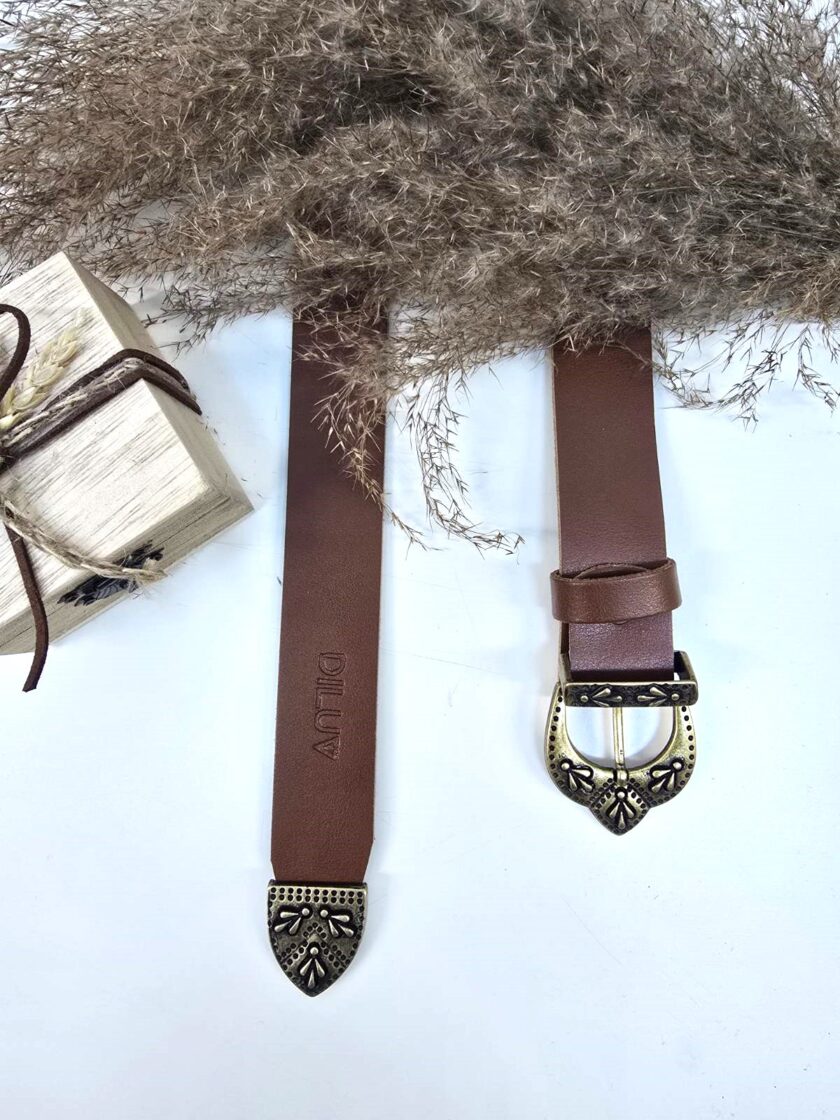Annie Belt lovebyhands.gr