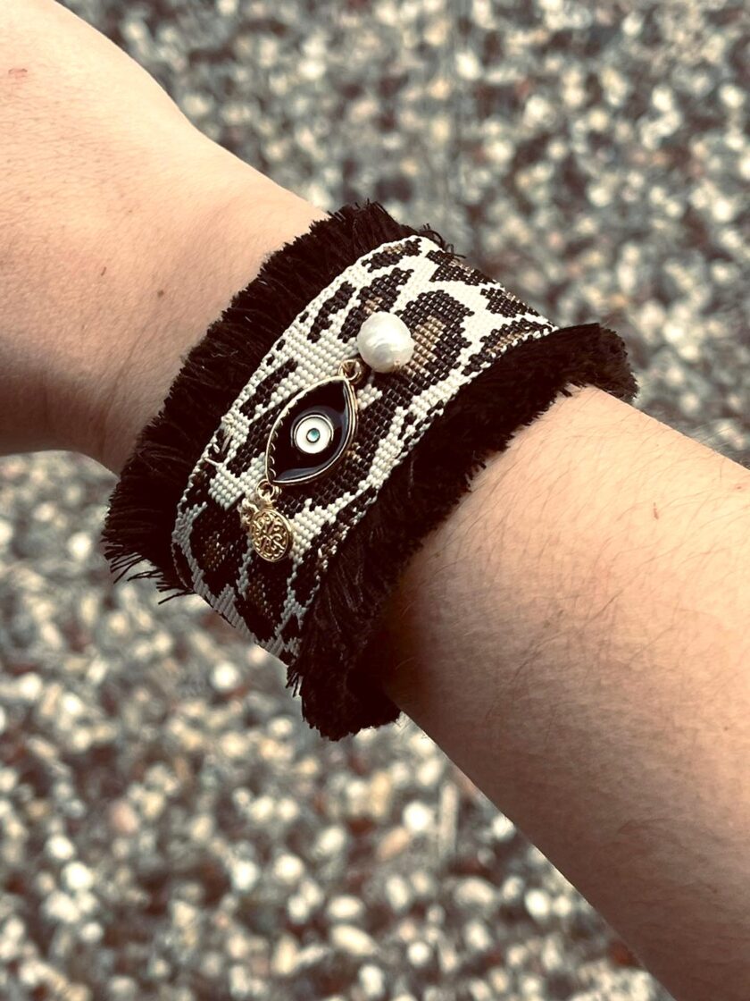 Eros Bracelet lovebyhands.gr