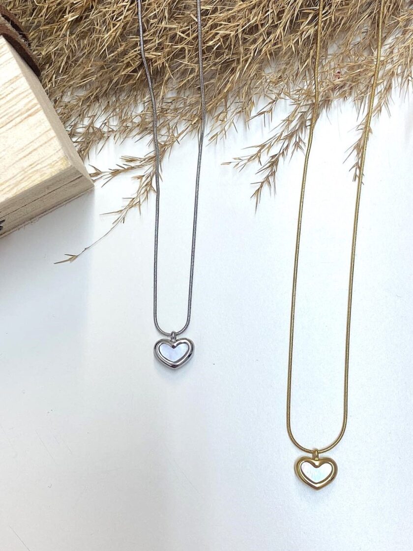 Love Necklaces lovebyhands.gr
