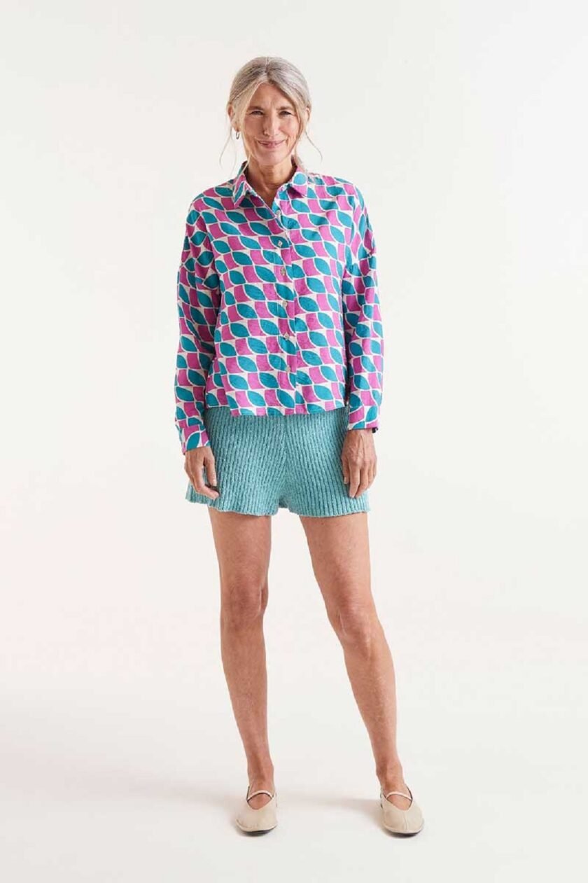 Feathers print fluid shirt lovebyhands.gr