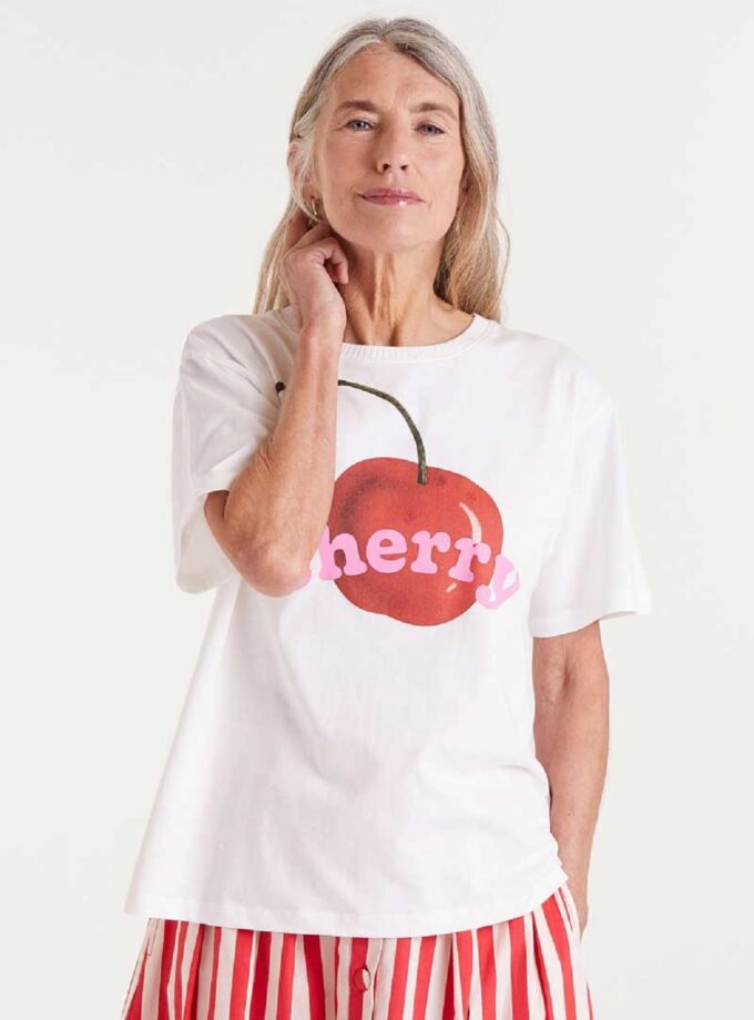 Cherry print t-shirt lovebyhands.gr