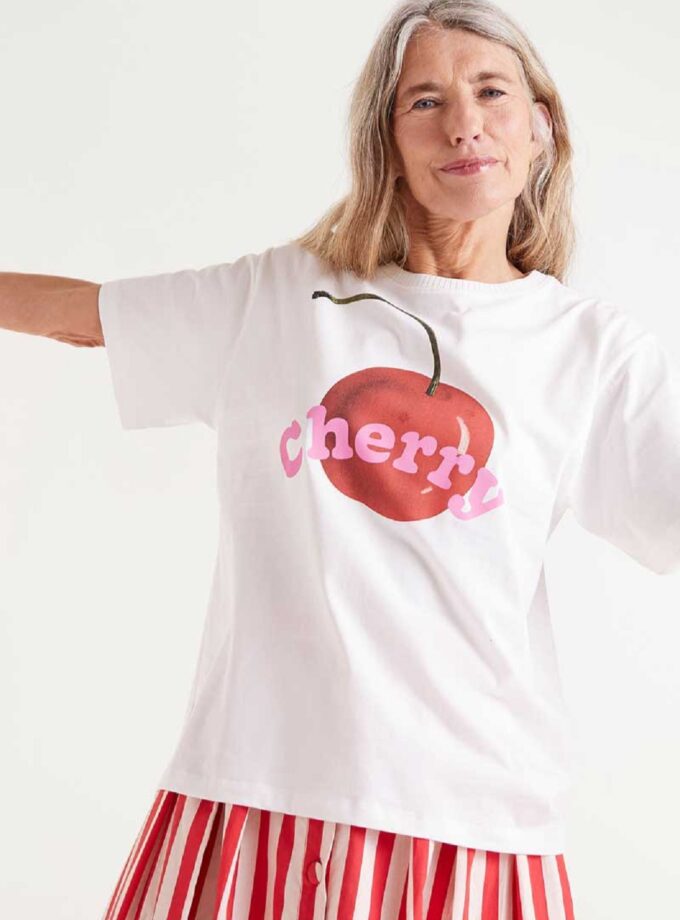 Cherry print t-shirt lovebyhands.gr