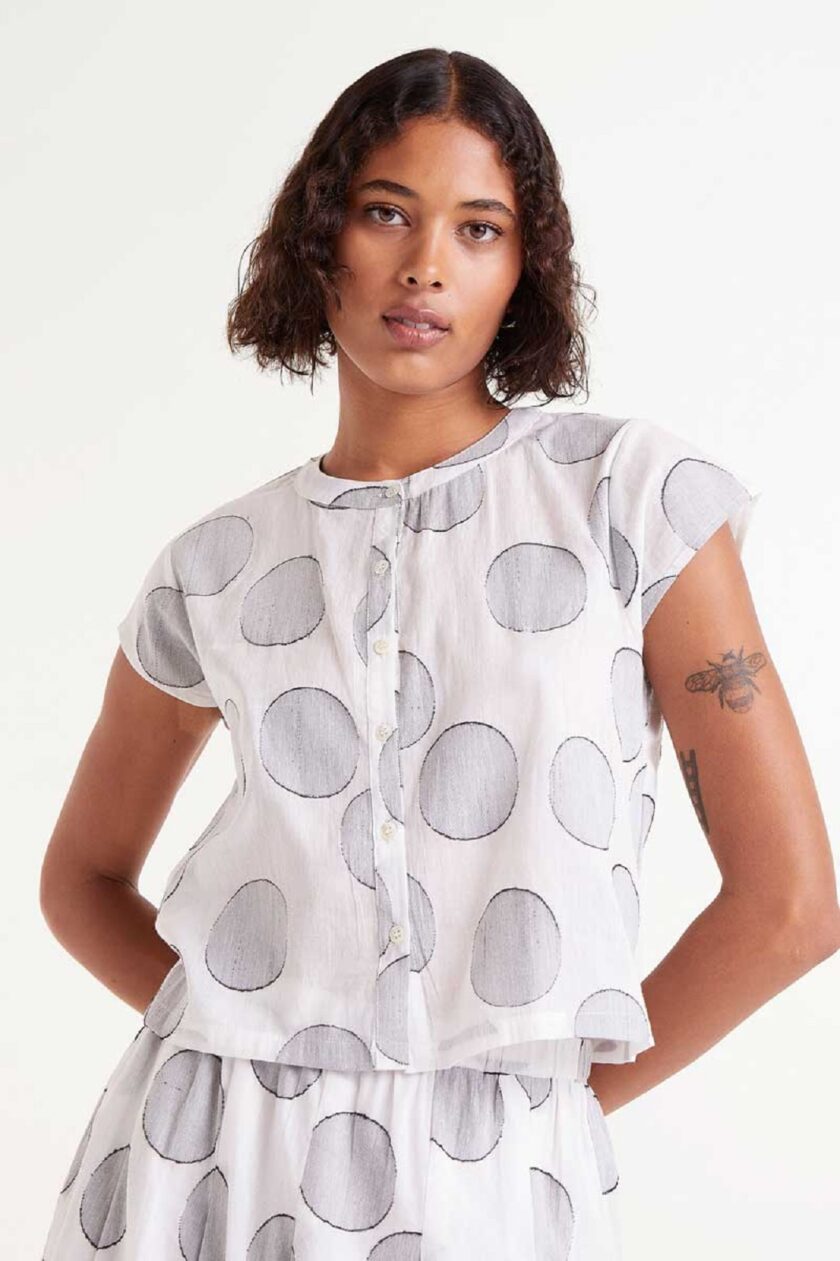 White circle print jacquard top lovebyhands.gr