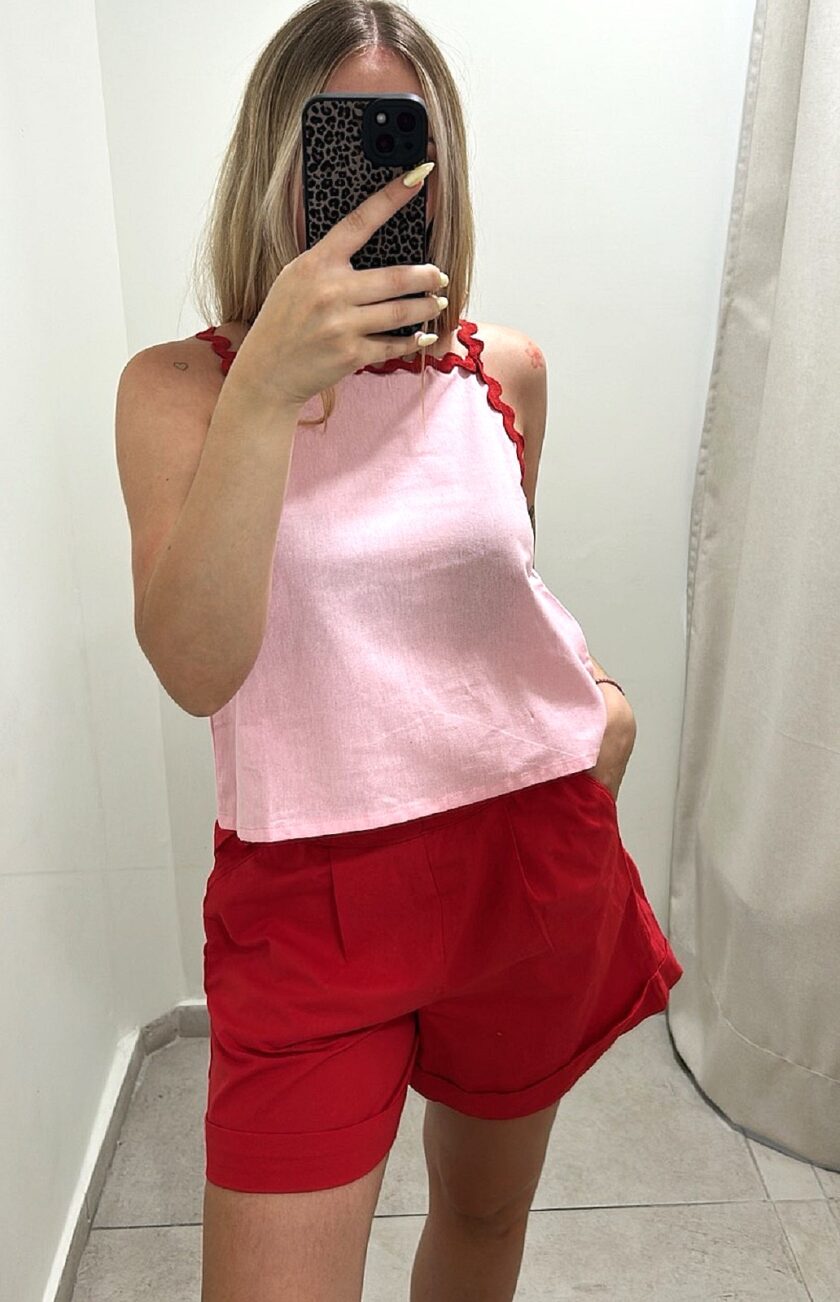 Red button shorts lovebyhands.gr