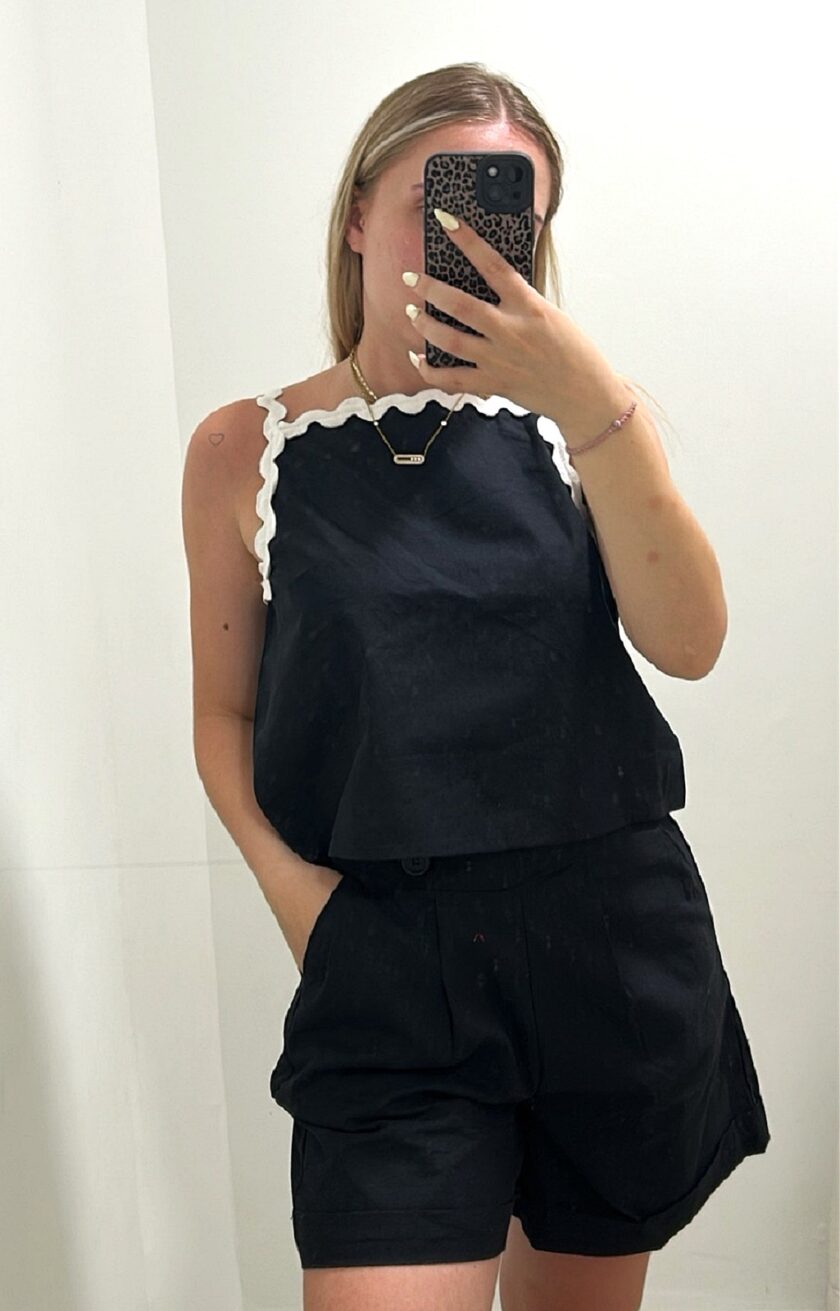 Black picunela strappy top lovebyhands.gr