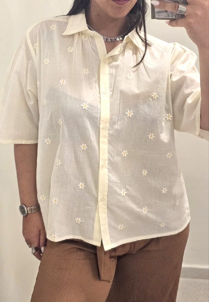 Yellow shirt with daises lovebyhands.gr