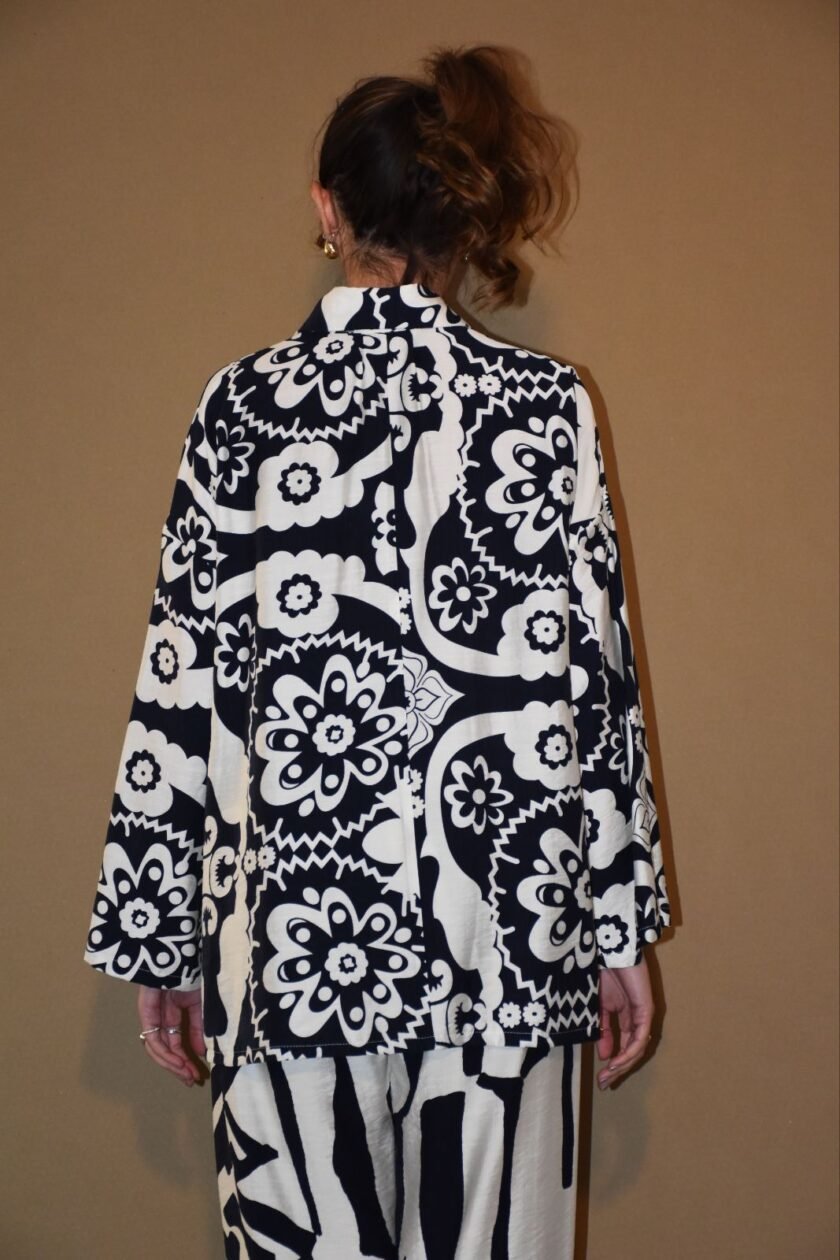 Bold Print Shirt - Dark Blue lovebyhands.gr