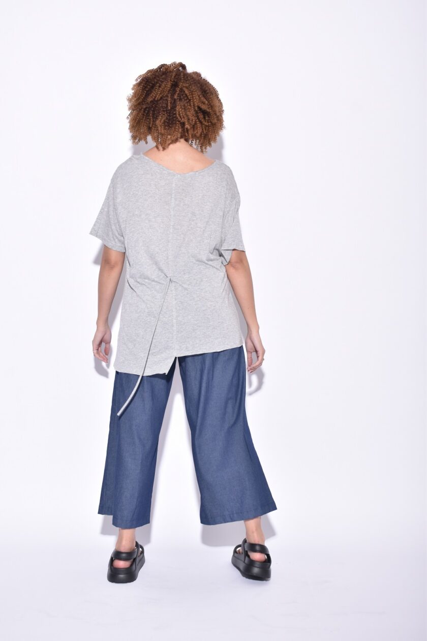 T-Shirt - Grey lovebyhands.gr