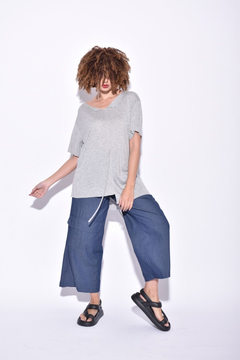 T-Shirt - Grey lovebyhands.gr