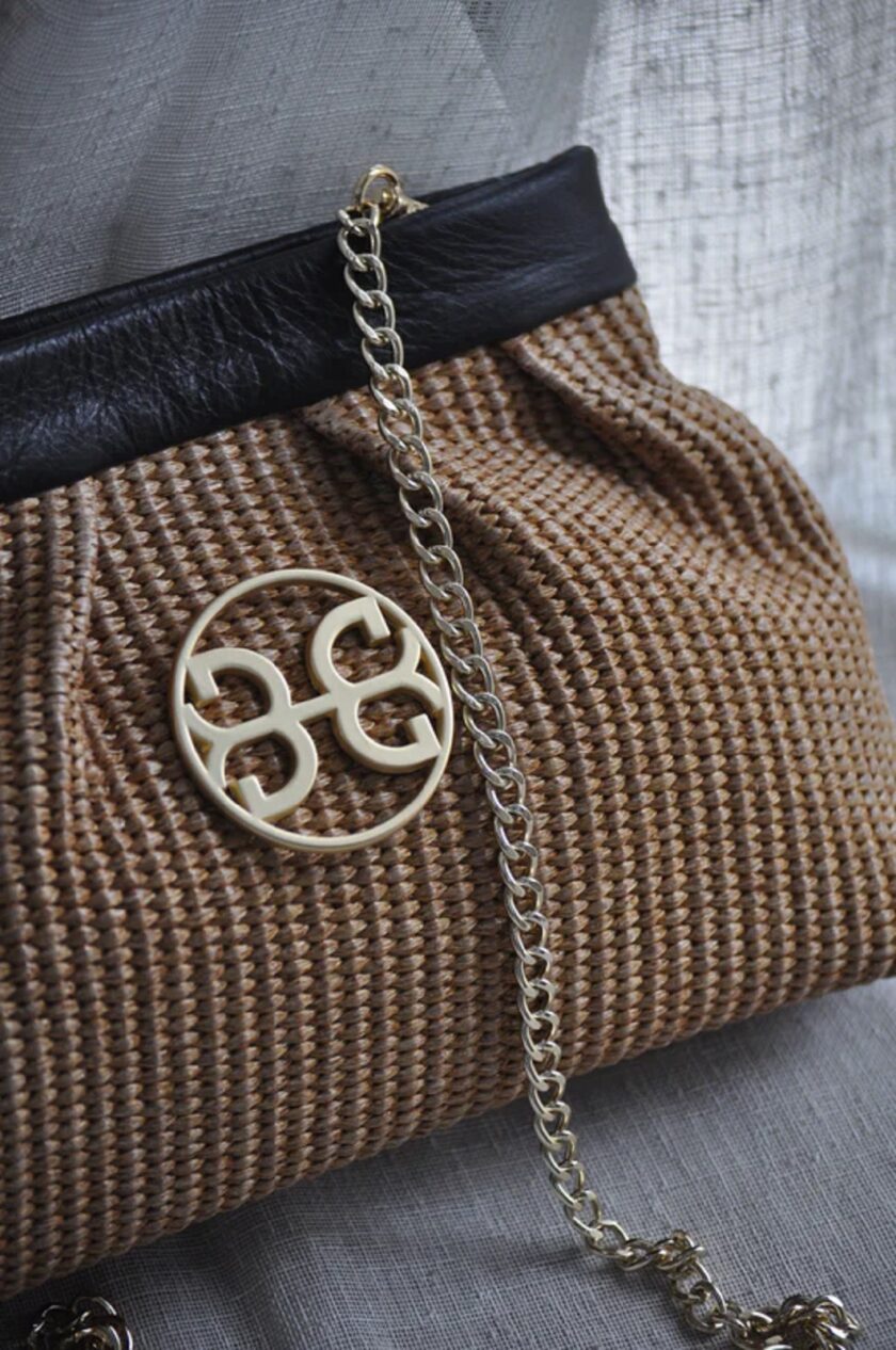 Kiss Raffia Pouch - Black lovebyhands.gr