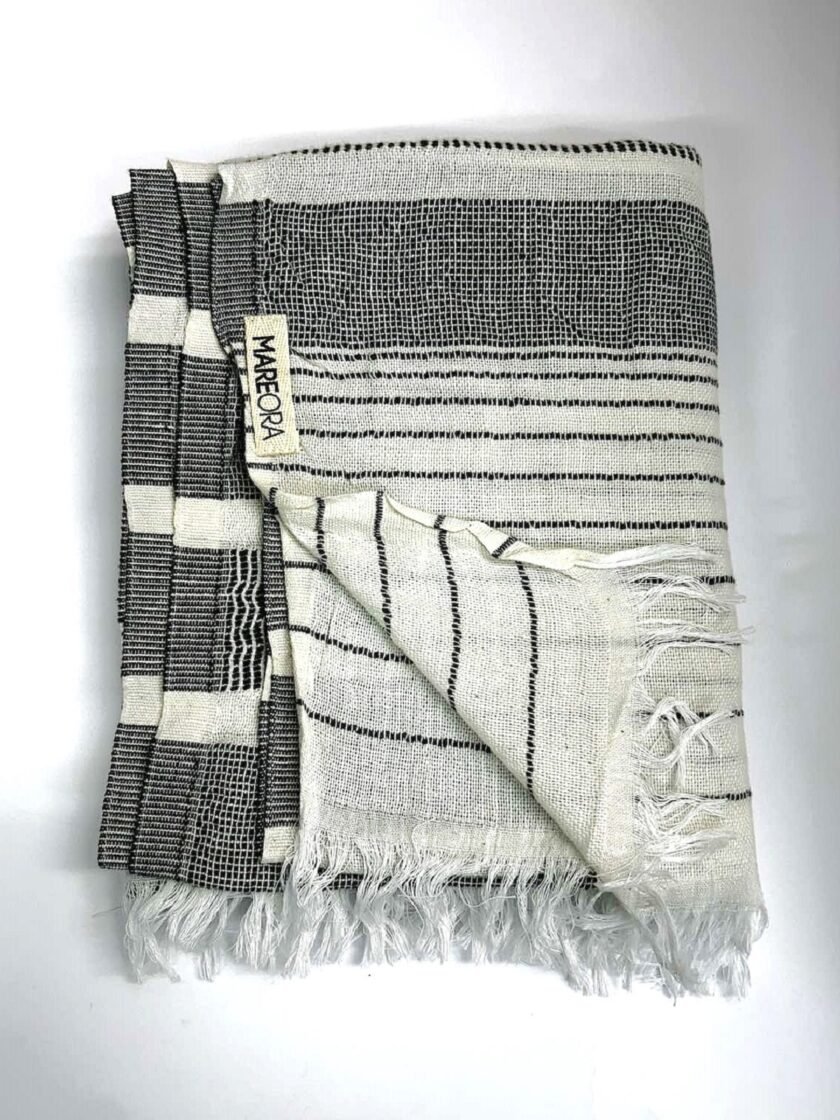 Stitches Towel - Black lovebyhands.gr