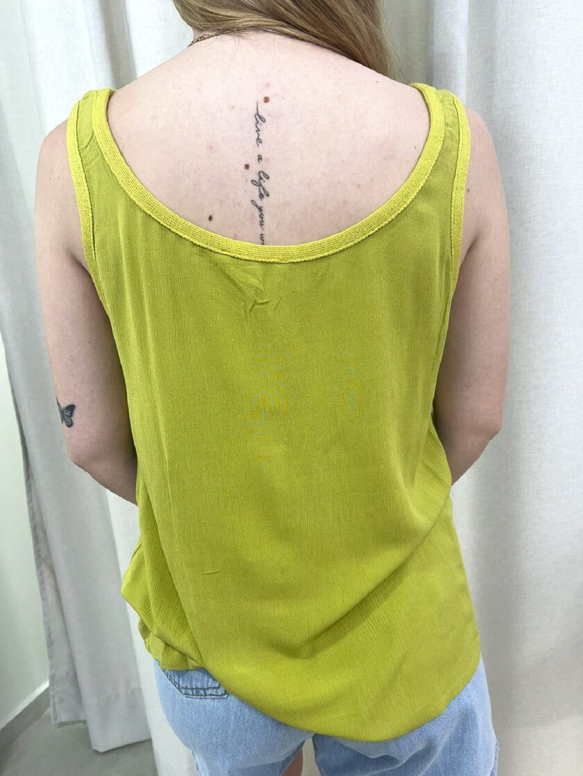 Basic Top – Bright Green lovebyhands.gr